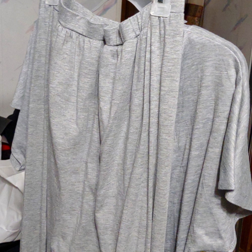 P.inc 1X silver skirt high low style